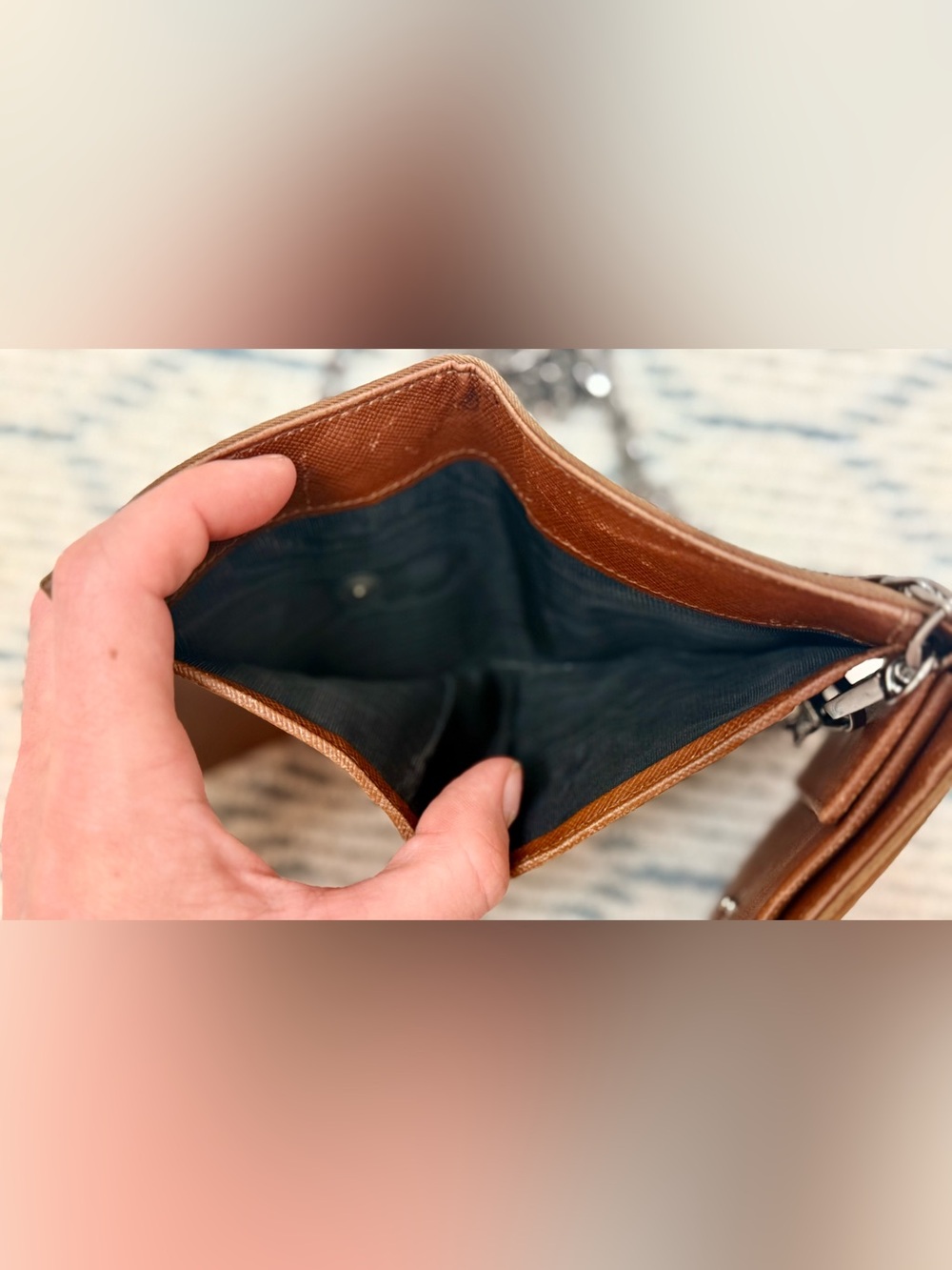 PRADA Vintage Y2K Chic Minimalist Brown Tessuto Nylon Trifold Wallet W/ Chain - Picture 16 of 16